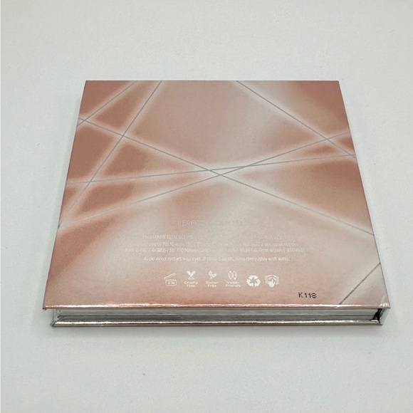 PUR Face Palette Perfect Your Selfie Limited Edition NWT - Picture 6 of 7